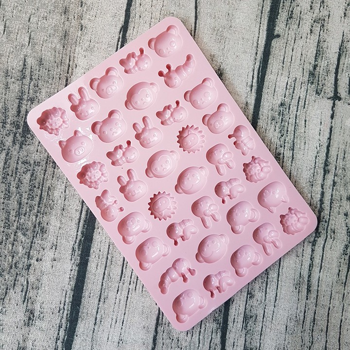 HCM - Khuôn silicon làm kẹo chip chip kẹo dẻo mẫu Thú và côn trùng 38 viên