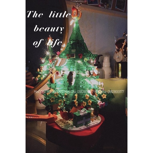 Cây thông lego có đèn và nhạc, xoay khi vặn cót