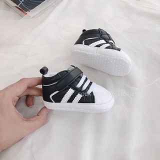 Giày thể thao 2 sọc trắng đen
