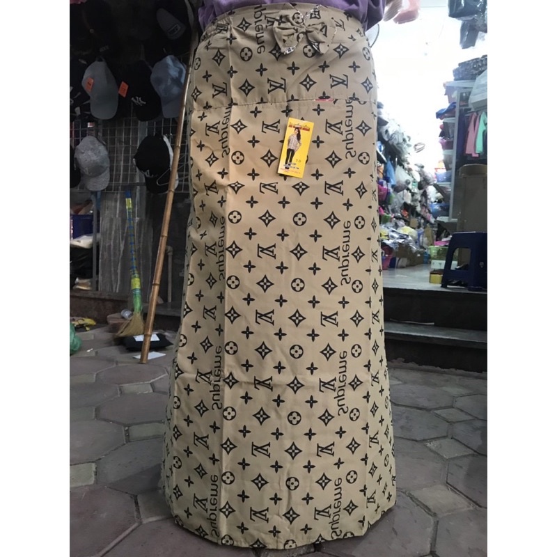 Chân váy chống nắng cho bạn gái