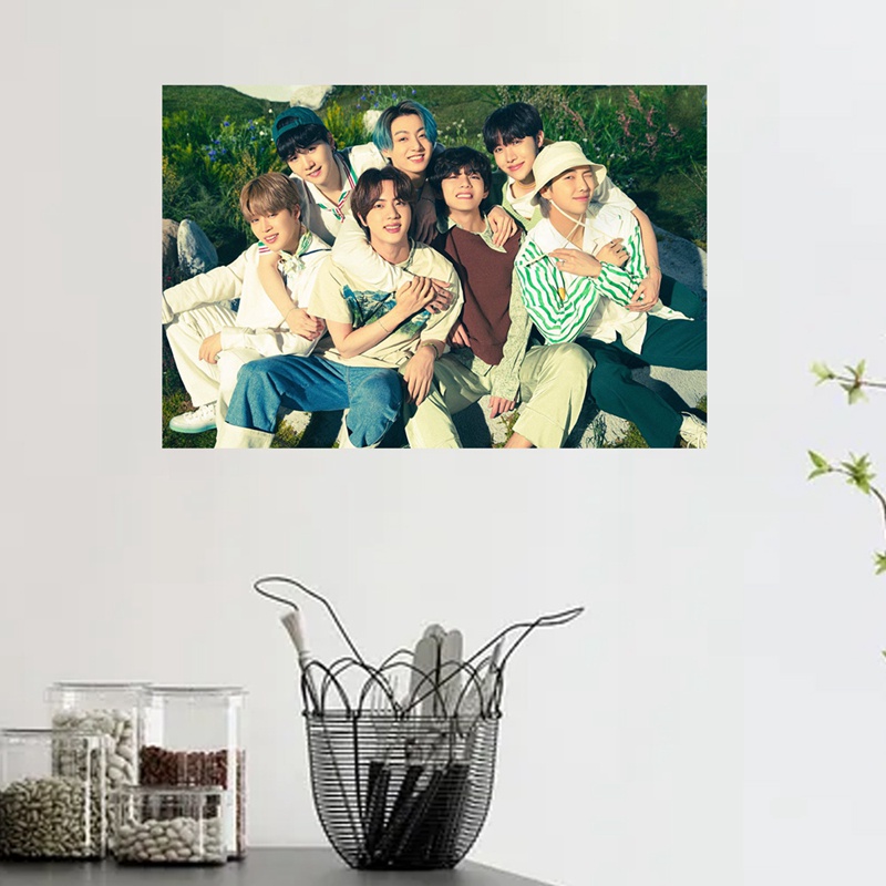 Bộ tranh đính đá tự làm 30x40cm hình nhóm nhạc BTS trang trí nội thất