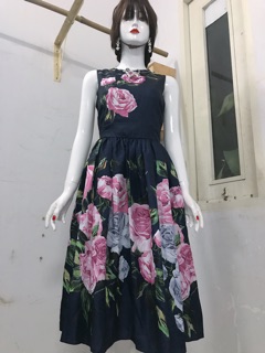 Đầm - C Hoang Ngân