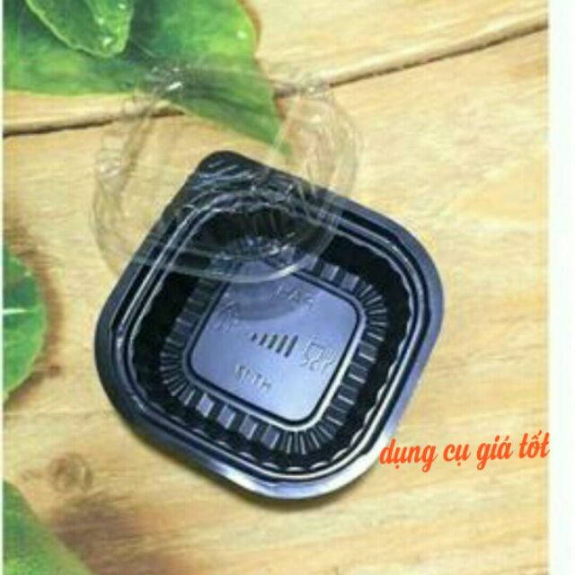 50 Hộp Nhựa Đế Đen Đựng Bánh/Đựng Cơm/Đựng Hoa Quả HT12