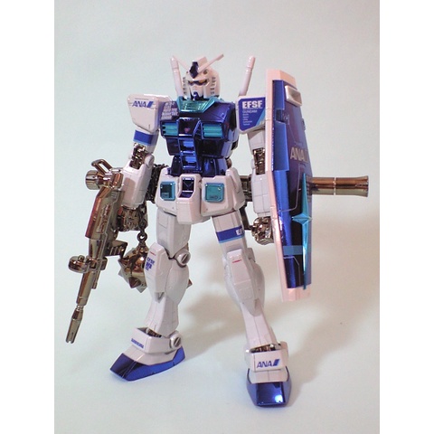 Mô hình Lắp Ráp Nhựa Gunpla HG 1/144 RX-78-2 Gundam G30th ANA Original Color Ver Bandai Japan ( Logo Xanh )