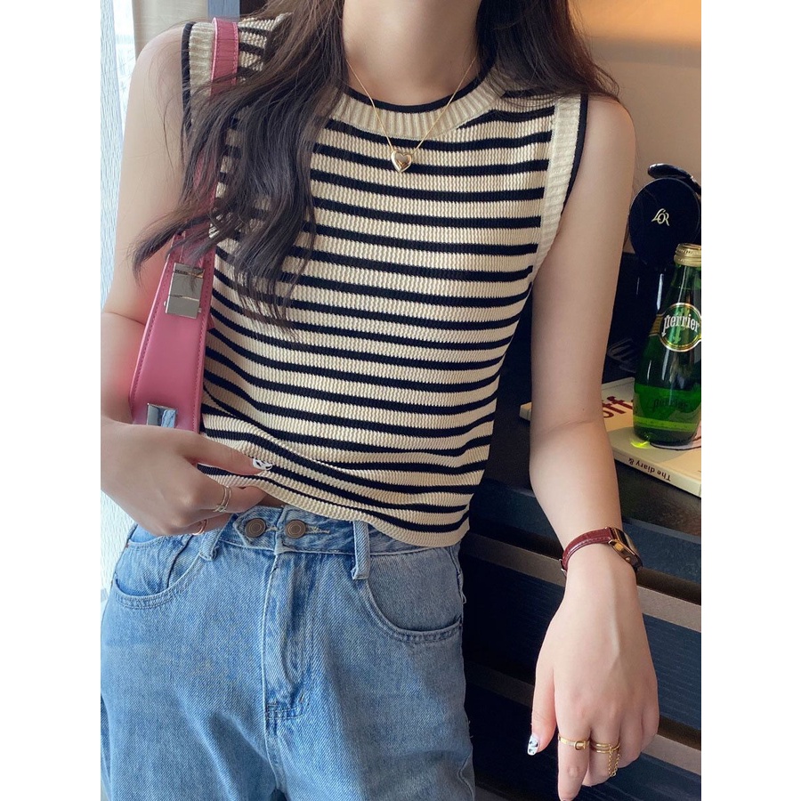 bộ quần áo nữ áo khoác croptop áo công sở nữ áo trễ vai nữ áo đi biển áo dệt kim áo croptop ôm áo tay bồng áo khoác dạ áo sơ mi kẻ sọc áo sexy nữ áo thun cổ tròn áo thời trang nữ Áo ba lỗ nữ
