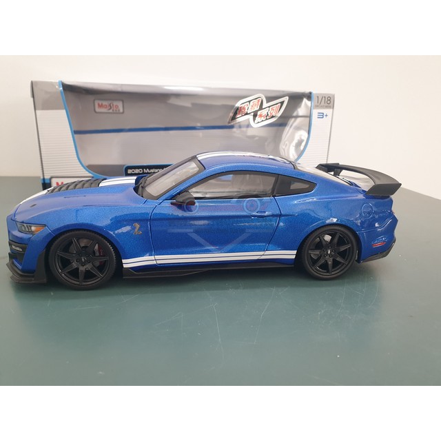 Xe mô hình Ford Mustang 2020, tỉ lệ 1:18, màu xanh