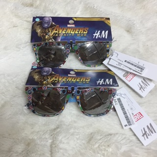 Kính HM xuất bé trai