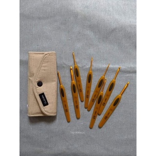 Bộ kim móc Clover