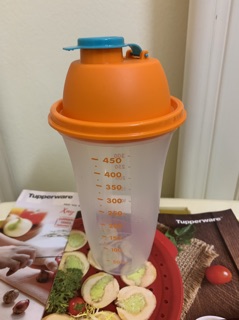 Combo bình lắc và bình nước 500ml hàng chính hãng tupperware.