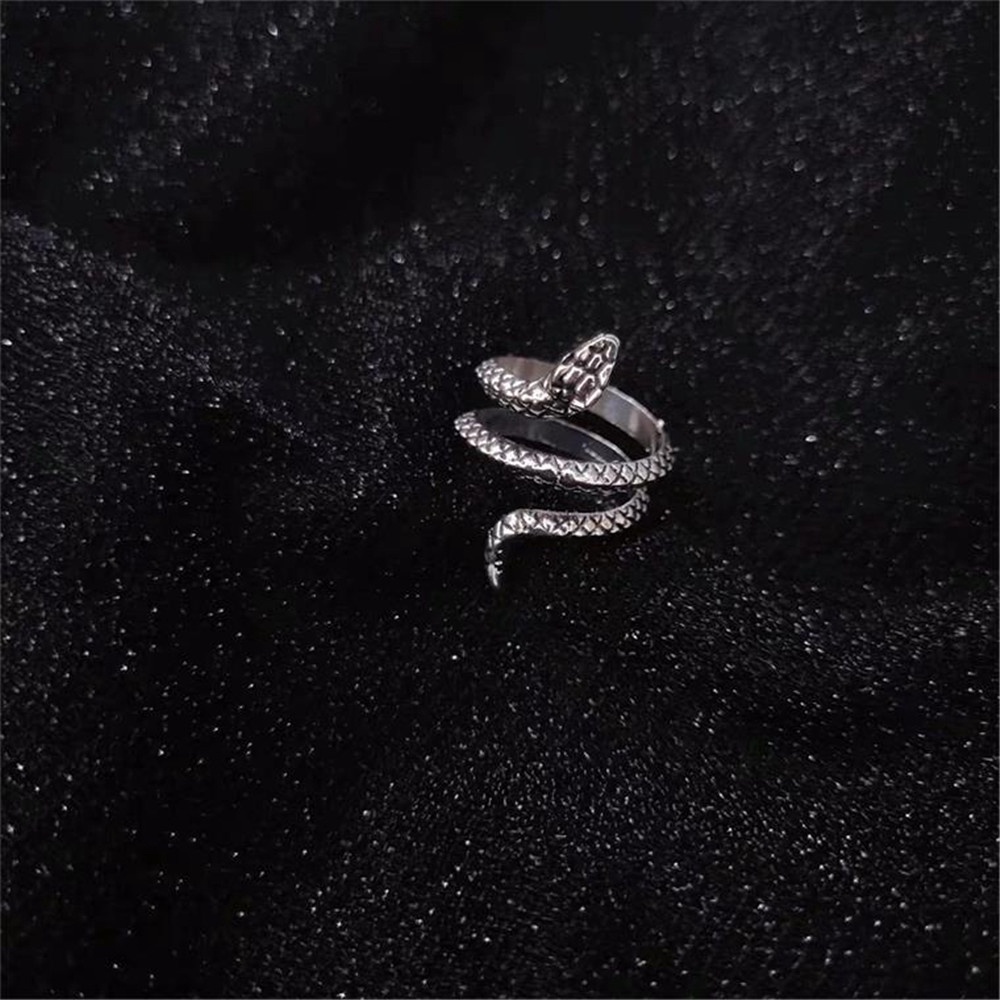 Nhẫn Hình Rắn Đính Đá Pha Lê Thời Trang Cá Tính Dành Cho Nữ