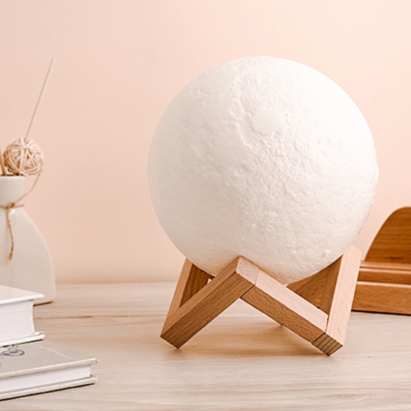 Mô Hình Phi Hành Gia Và Mặt Trăng Bằng Nhựa Resin Trang Trí Nhà Cửa / Văn Phòng