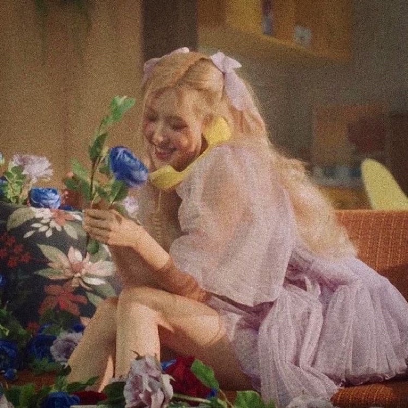 Đầm babydoll tím tay phồng giống Rosé Blackpink trong MV GONE