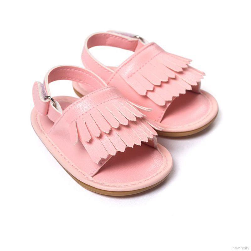 Sandal da PU phối tua rua cho bé