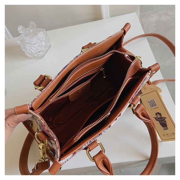 Túi Đeo Chéo Hình Gấu Hoạt Hình Nhiều Màu Phong Cách Retro Cho Nữ