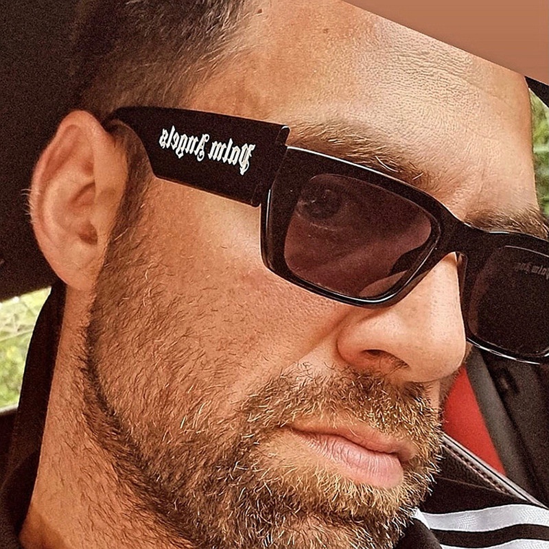 Kính mát gọng chữ nhật in chữ phong cách retro thời trang dành cho nam và nữ