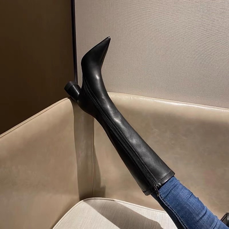 Boot mũi nhọn gót 8p