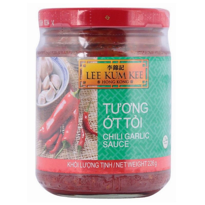 Tương Ớt Tỏi Lee Kum Kee 226G Chính Hãng - Dùng chiên xào ướp, chấm ngon tuyệt