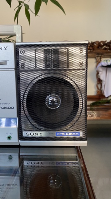 Sony w600 đài cassette