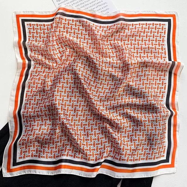 Khăn turban choàng cổ lụa vuông size 70x70cm- Khăn bandana làm áo