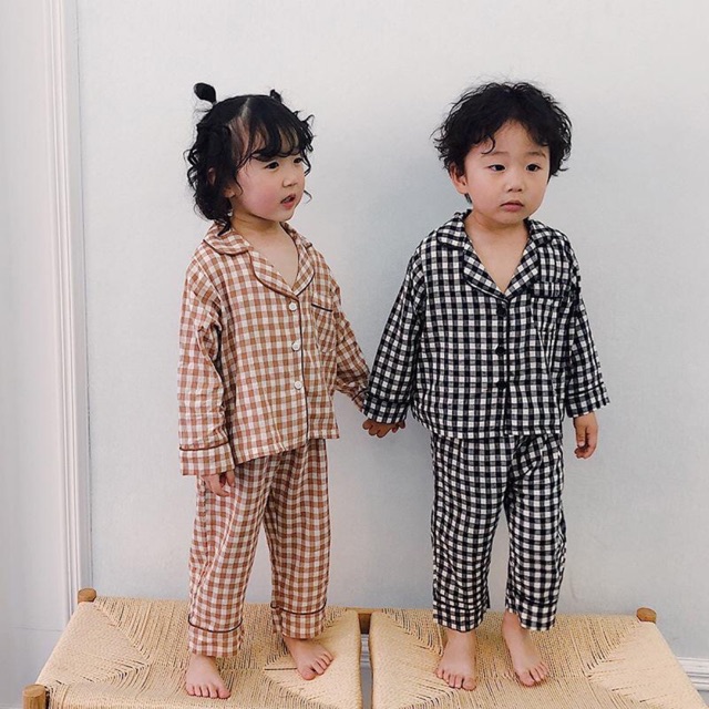 Bộ ngủ pijama kẻ caro tay dài cho bé trai và bé gái từ 6-28kg Quần áo trẻ em freesize phom rộng chất mềm Tiemmaykeokeo