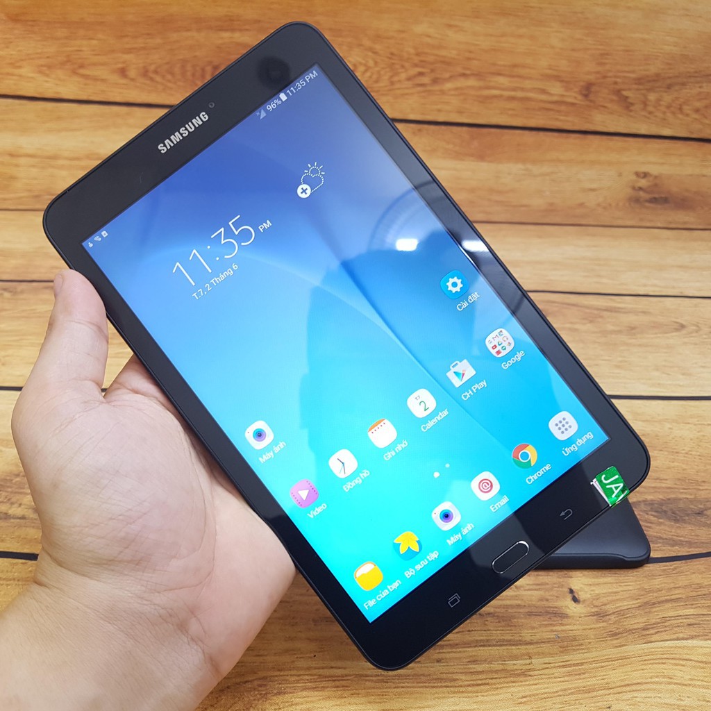 Máy tính bảng Samsung Galaxy Tab E 8.0 4G LTE 16GB/32GB Hàng Mỹ (có bao da+cường lực).