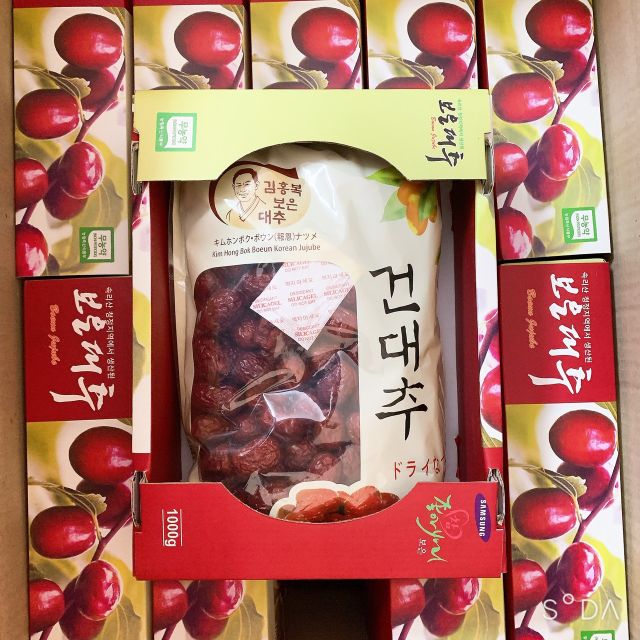 [Trợ Giá] Hộp 1kg Táo Đỏ Hàn Quốc Sấy Khô Kèm túi xách date 2023( Mẫu Mới)