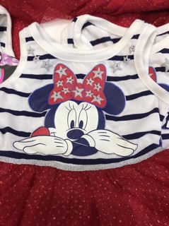 Váy Micky còn size 7-9kg
