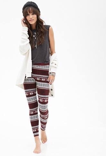 Combo 2 legging xuất khẩu, nhiều hoạ tiết, giá 240k giảm còn 120k | BigBuy360 - bigbuy360.vn