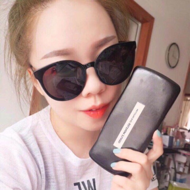 Kính mắt Gên Monster hàng xinh Fullbox Hộp giấy, hộp nhựa bảo vệ kính, túi và lau kính đây đủ Hàng cực xịn và đẳng cấp .