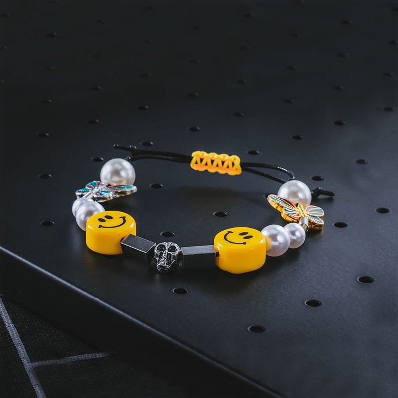 Vòng Tay Chuỗi Hạt Ngọc Trai Mặt Cười Thời Trang Cá Tính