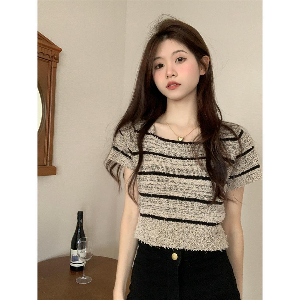 Mới Áo Croptop Dệt Kim Tay Ngắn Cổ Vuông Hoạ Tiết Kẻ Sọc Phong Cách Vintage