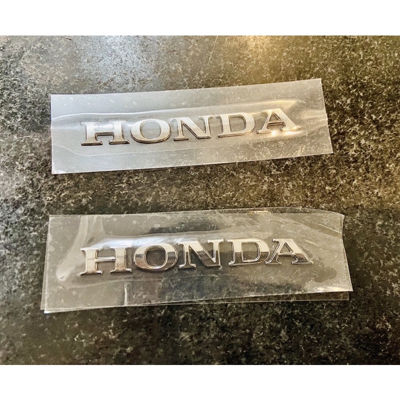 Tem chữ Honda Nạ XE MÁY AIR BLADE - VISION  Lead 2017 2018 2022 , PCX 2018  Trắng — Đỏ