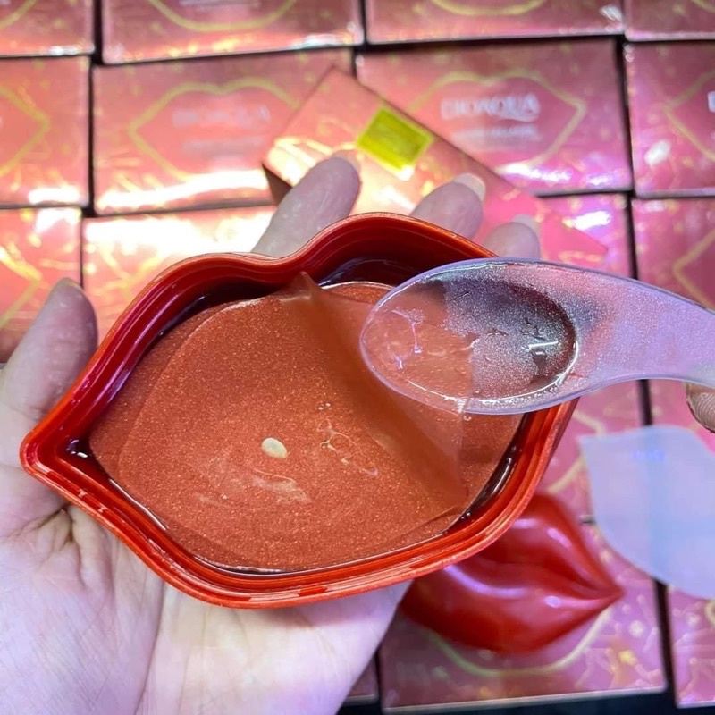 Nạ ủ dưỡng môi BIOAQUA dạng thạch jelly nội địa