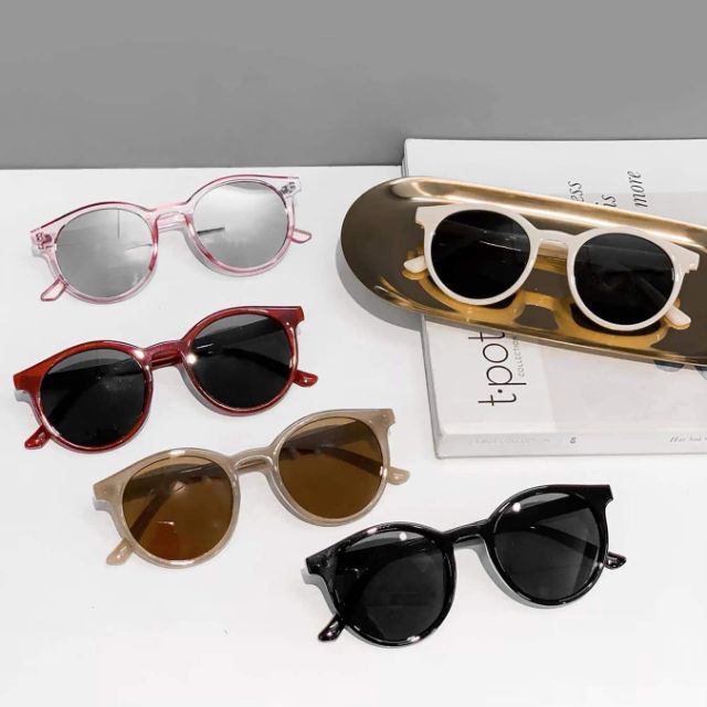 Kính râm mắt tròn form nhỏ cho nữ dễ thương kiểu dáng dễ đeo | BigBuy360 - bigbuy360.vn