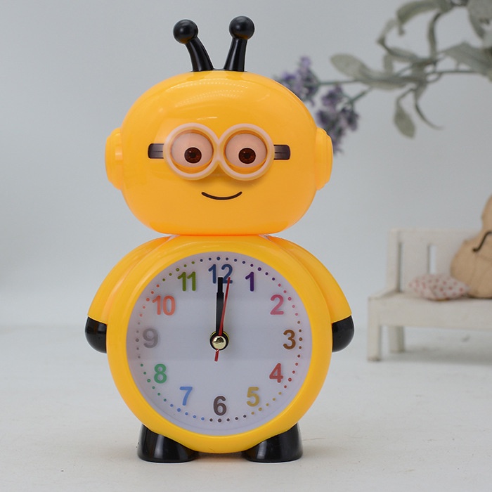 Đồng hồ để bàn Minions - Có ngăn đựng bút sáng tạo