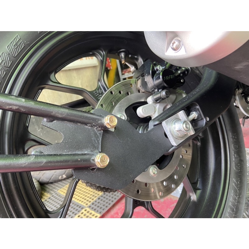 Dè Chắn Bùn Cho các dòng xe yamaha Mt15 / tfx / r15v3 Pat thép dày