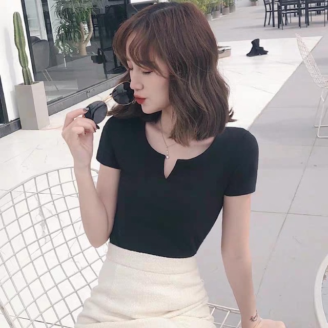 ÁO THUN CROPTOP CỔ V TAY NGẮN THUN CO GIÃN ĐẸP TP