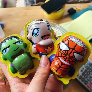 sỉ lọ 60 quả trứng bí ẩn hình siêu nhân