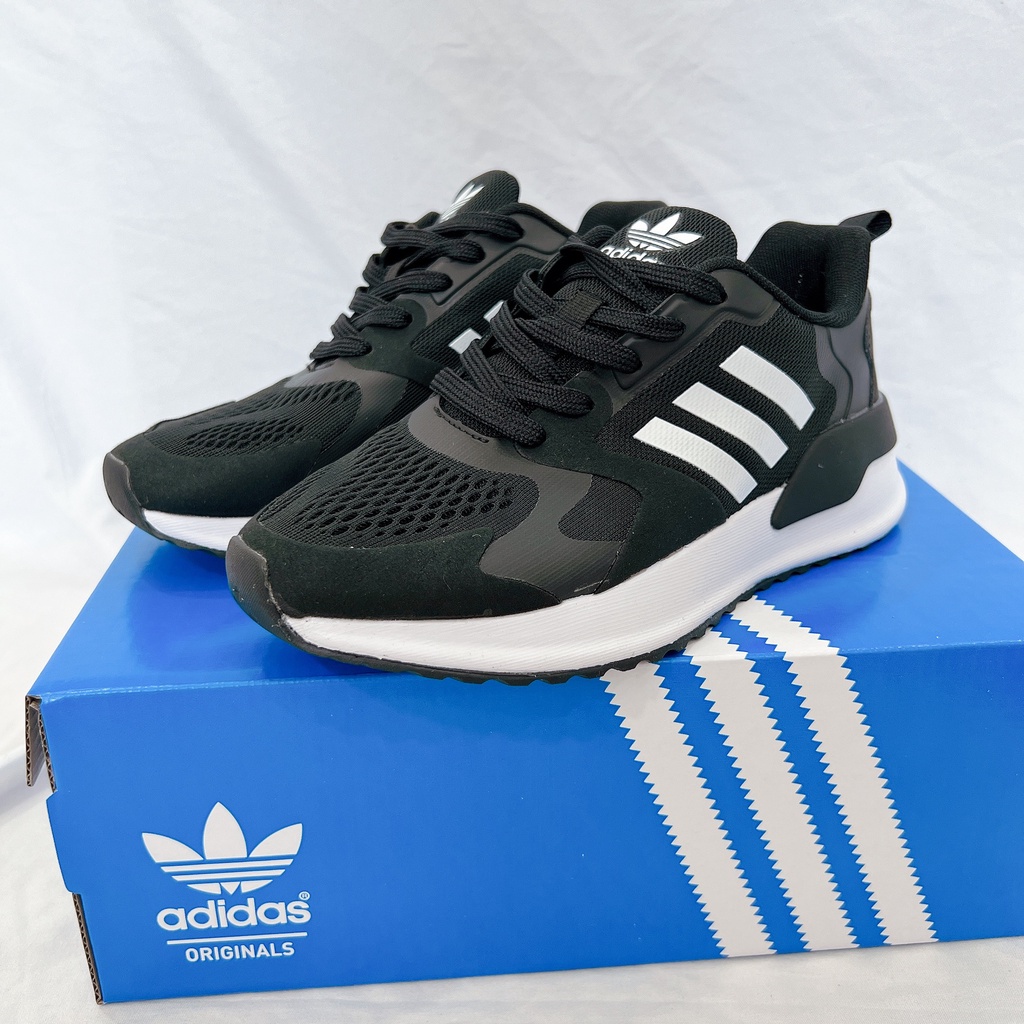 Giày Thể Thao Nam Nữ Ngô Thắng XPLR 2022