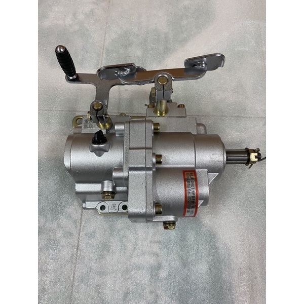 Hộp số kép 2 tầng,cốt 17li,kết hợp số tiến lùi và số mạnh,dùng ráp vào động cơ 100,110,125cc ,cốt vào máy 17mm