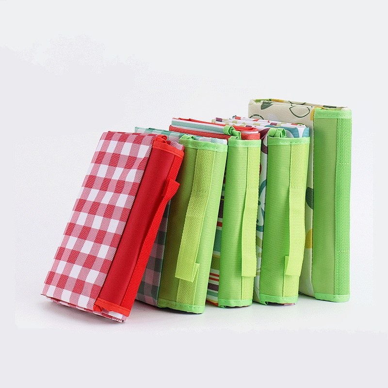 Thảm Đi Picnic Họa Tiết Hoa Chống Thấm Nước Tiện Lợi