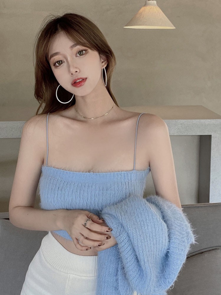 [Order] Set áo croptop 2 dây kèm cadigan lừng khoác ngoài chất len lông thỏ | BigBuy360 - bigbuy360.vn