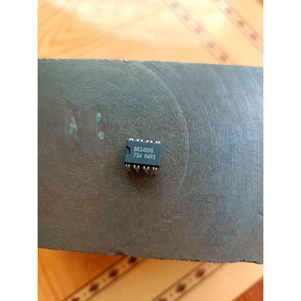 IC BR24G08 BR24G08-3A DIP8 .kienstore358