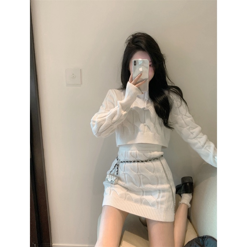 Bộ Áo sweater Dệt Kim Dài Tay Phối Chân Váy Ngắn Eo Cao Thời Trang Thu Đông Cho Nữ