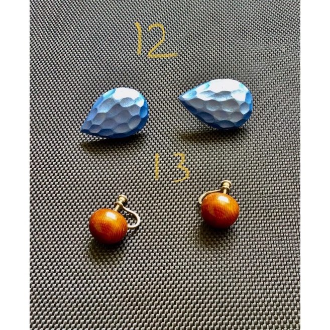 Khuyên tai gỗ nụ, dáng ngắn độc đáo