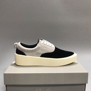 Tặng nước hoa giầy fear of god 101 fog