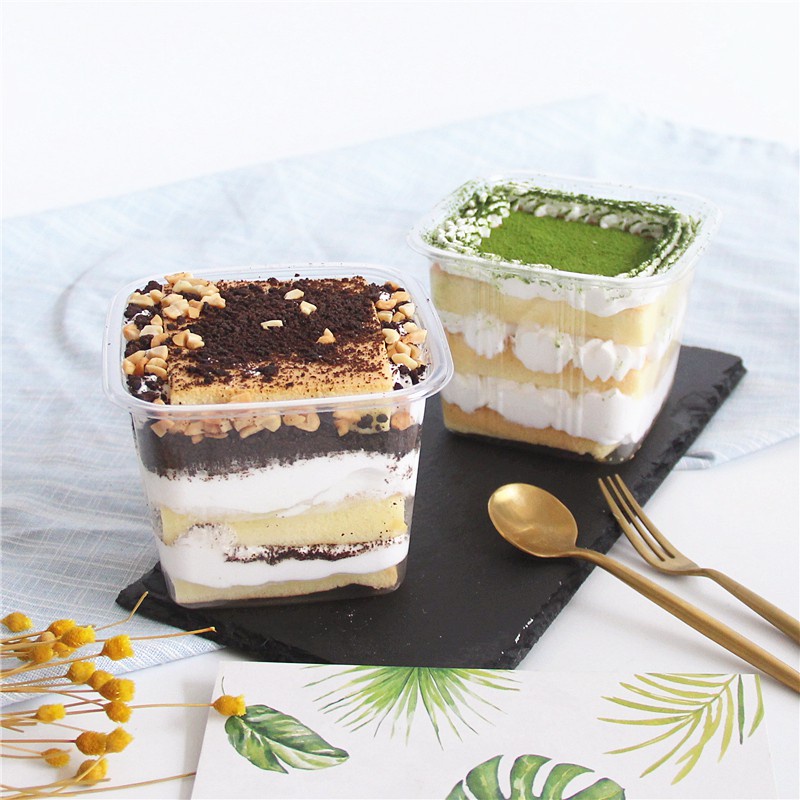 Sỉ 50 Hộp Nhựa Vuông Đựng Bánh Tiramisu/Mousse Kích Thước 10x10cm Hàng Cao Cấp