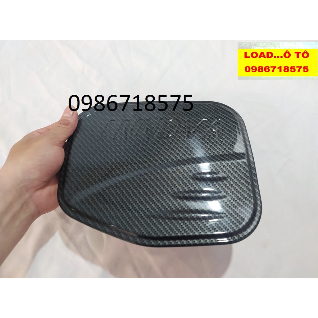 Ốp Nắp Bình Xăng Carbon Xe Toyota Innova 2022-2017 Cao Cấp Nhất Thị Trường