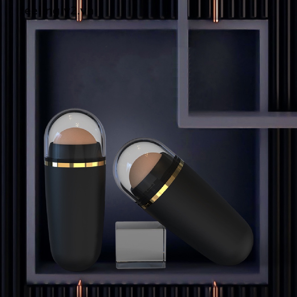 (Hàng Mới Về) Con Lăn Trang Điểm Thấm Dầu Núi Lửa