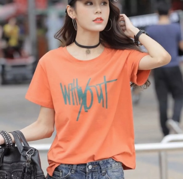 Áo thun tay ngắn chữ